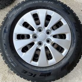 Pirelli Ice Zero 215/65 R16 102T