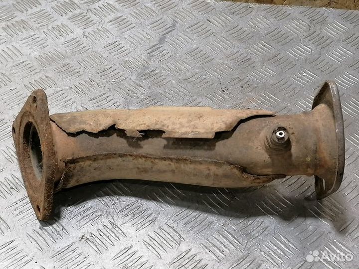 Труба глушителя приемная Mazda Cx7 2007-2012