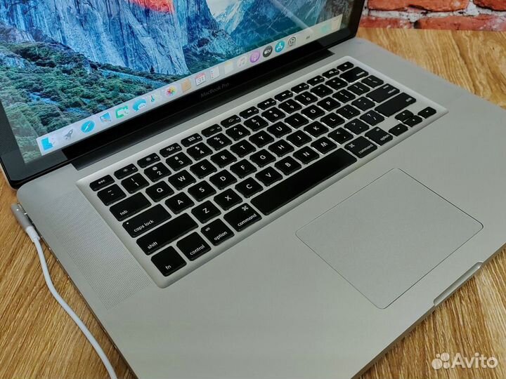 Процессор Core i7 Игровой MacBook Обмен