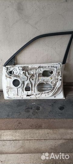 Дверь правая. Тойота корона Премио