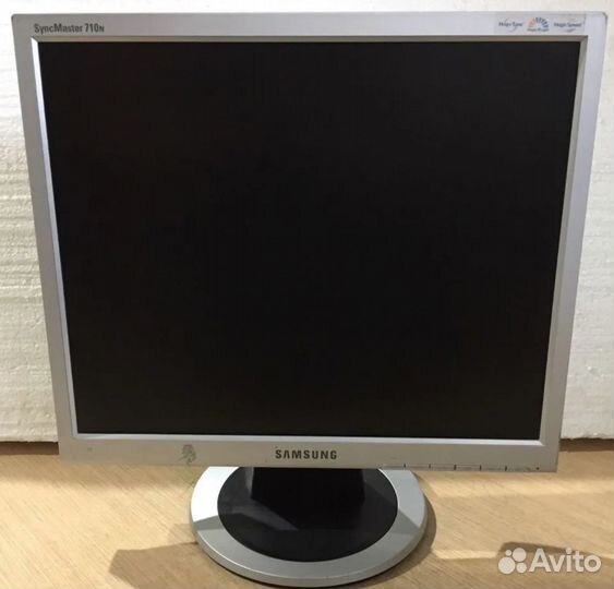 Монитор TFT 17