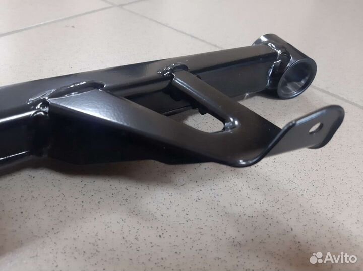 Передний верхний левый рычаг Maverick x3 черный