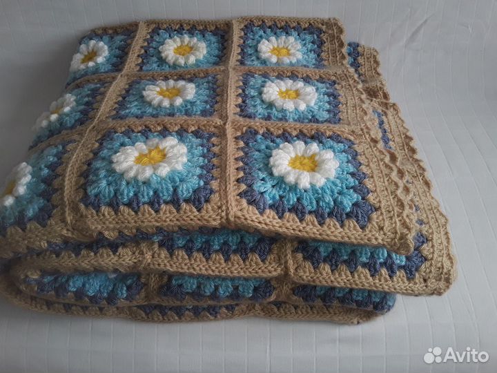 Плед в гостиную