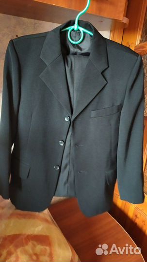 Школьный костюм