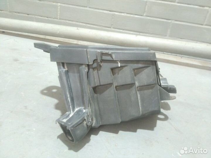 Корпус блока предохранителей Nissan Almera седан