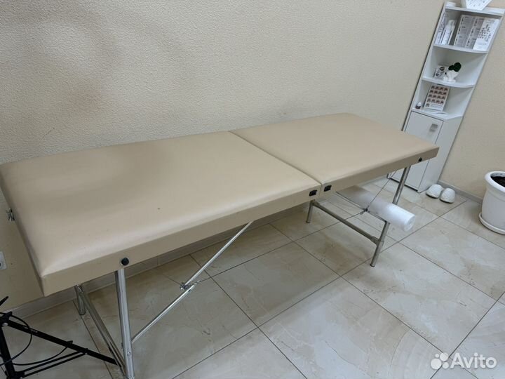 Кушетка косметологическая