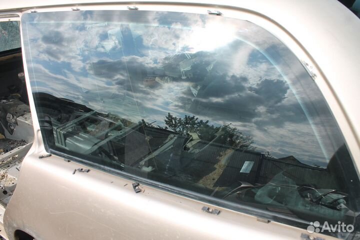 Стекло заднее w210 универсал мерседес