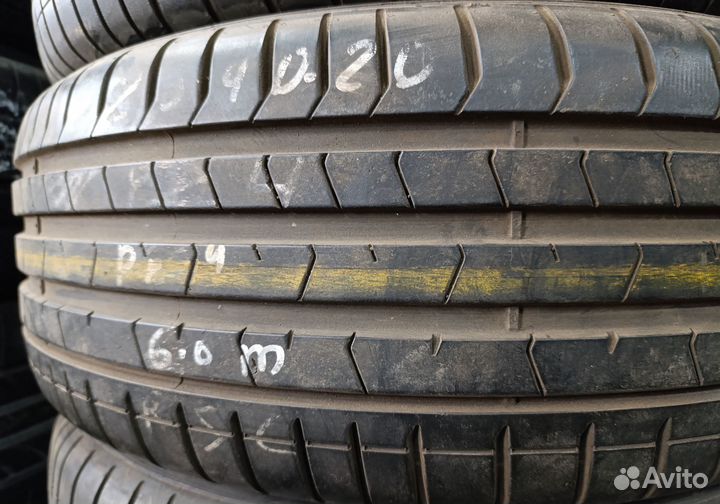 Pirelli P Zero PZ4 225/40 R20