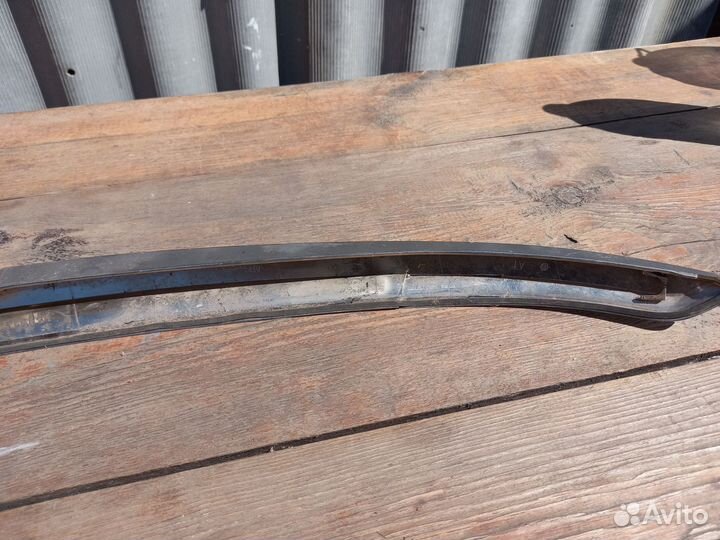 Молдинг заднего бампера camry