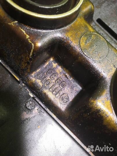 Крышка головки блока (клапанная) Мерседес Бенз 2