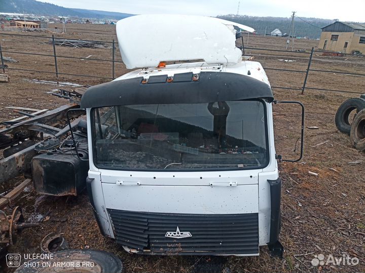 Кабина маз бу