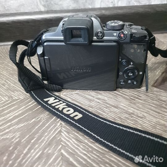 Nikon coolpix p520