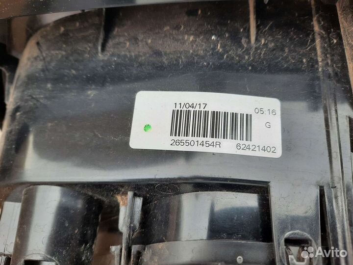 Задняя фара правая рено логан 2