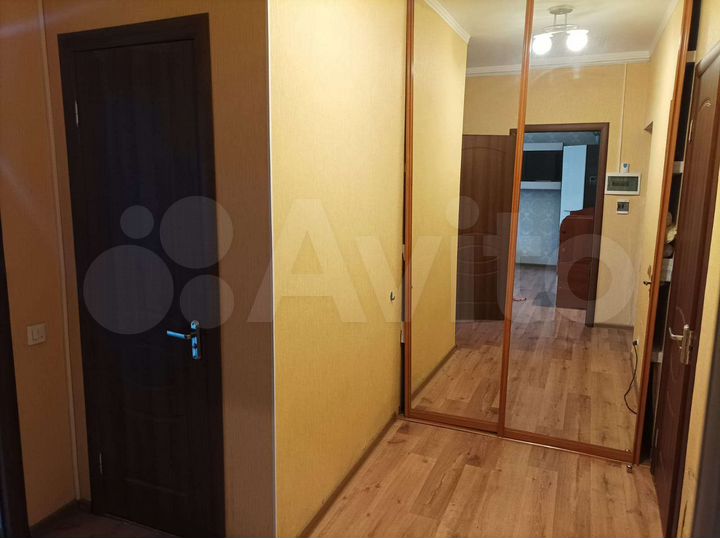 1-к. квартира, 40 м², 1/5 эт.