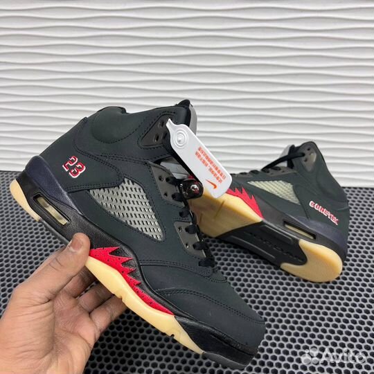 Кроссовки Nike Air Jordan 5