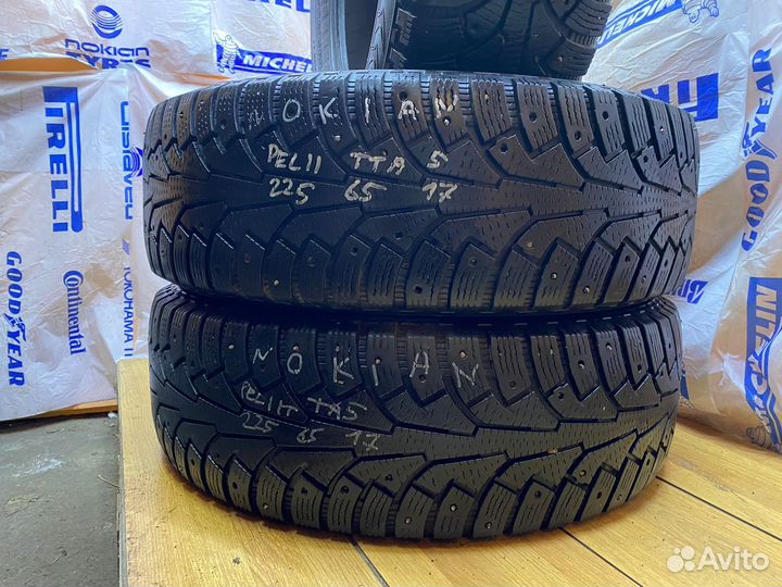 Nokian Tyres Hakkapeliitta 5 225/65 R17 106T