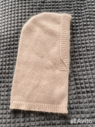 Капор вязаный теплый ангора