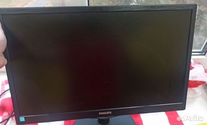 Монитор Philips