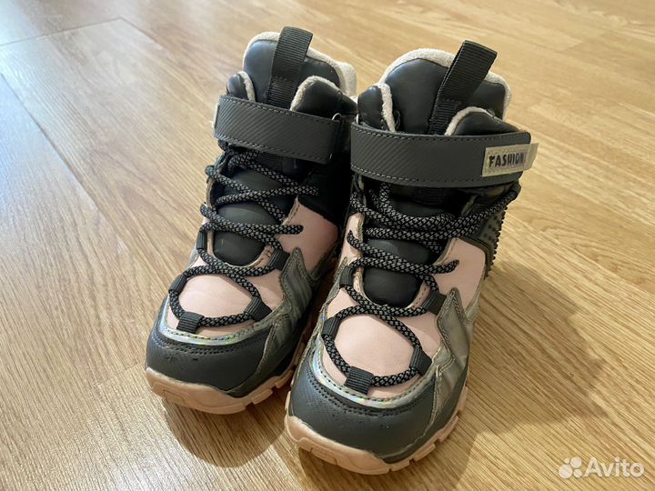 Ботинки зимние для девочки