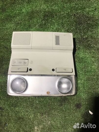 Плафон освещения салона Volkswagen Passat B6 BMP