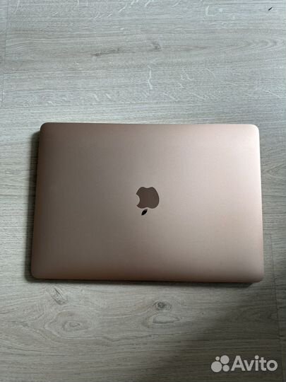 Apple MacBook Air 13 2020 M1
