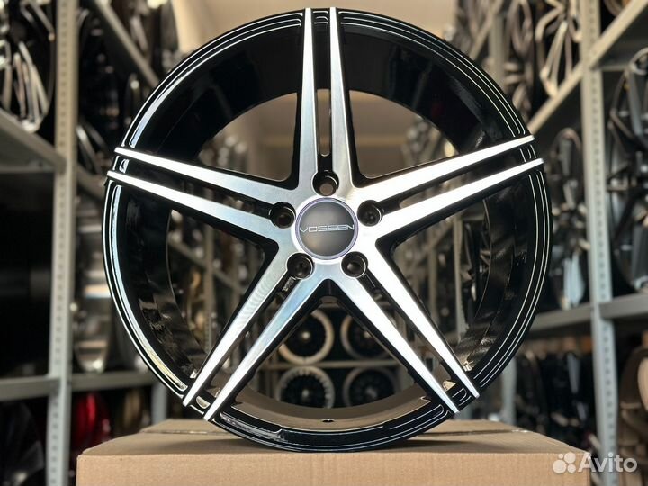 Диски Vossen VPS-302 R17 7.5j et+38 5*105
