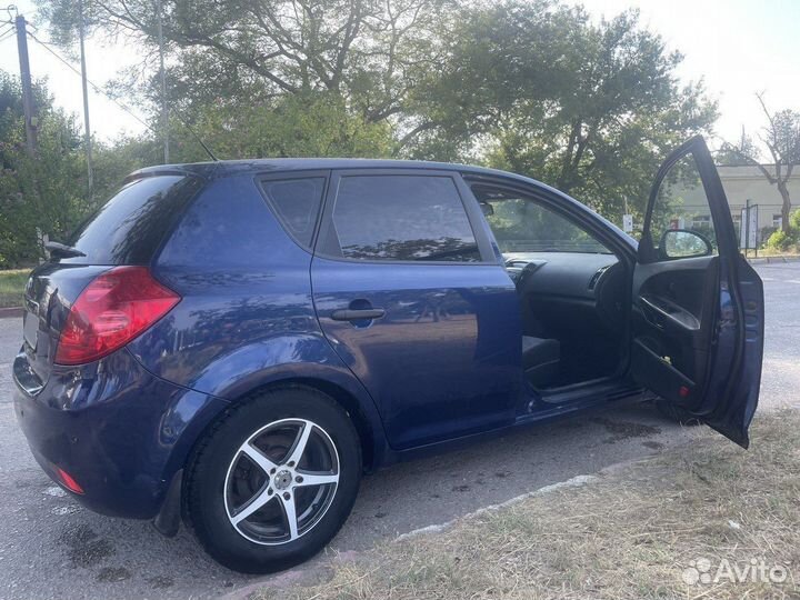 Kia Ceed 1.6 AT, 2008, 285 000 км