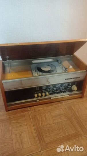 Ламповая радиола VEF radio