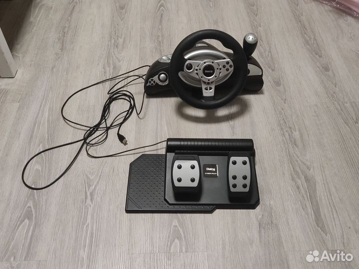 Игровой руль dialog