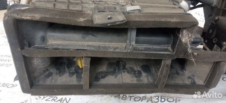 Корпус отопителя Hyundai Elantra