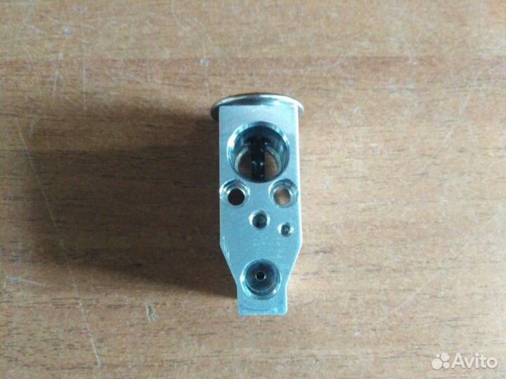 Клапан кондиционера Nissan Teana 2008 - 2013