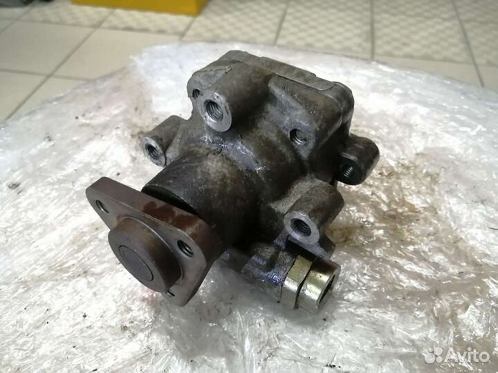 Насос гур 105 bar 8D0145156L Audi/Volkswagen