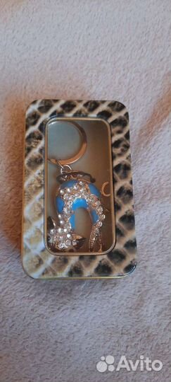 Брелок новый