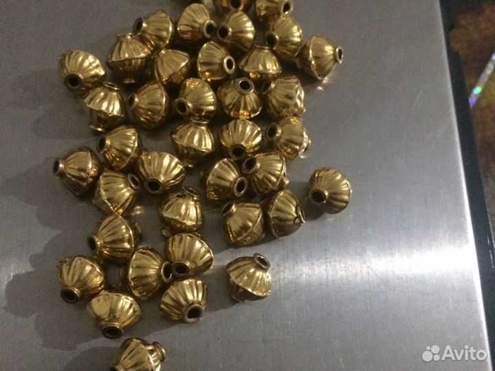Бусы золотые