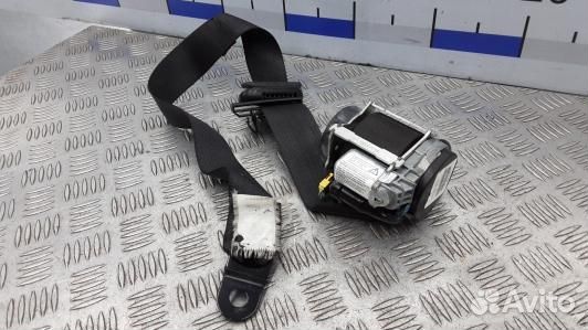 Ремень безопасности с пиропатроном сиденья передне