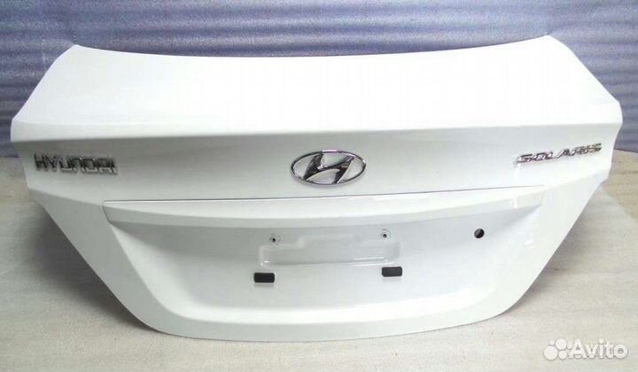 Молдинг, сабля крышки багажника Hyundai Solaris 1