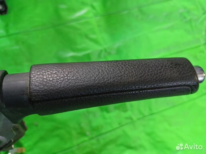 Ручка стояночного тормоза Subaru Impreza GH3 2008г