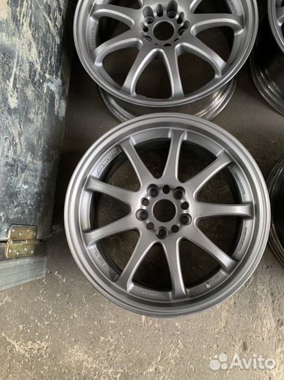 R18 Work emotion xd9