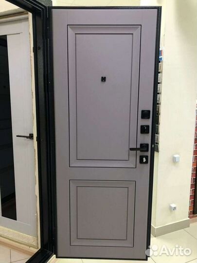 Входная металлическая дверь Деканто