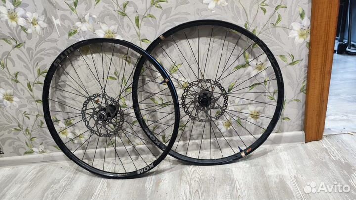 Колеса в сборе WTB 27,5 бескамерка