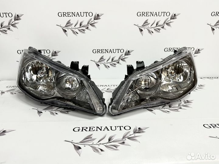 Комплект Фар Новые Honda Civic 8 4D рест 2009-12