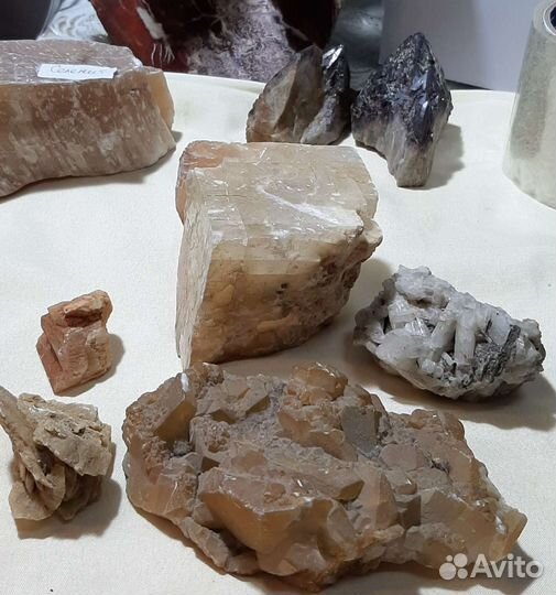 Минералы Доломит,ставролит,арагонит,селенит