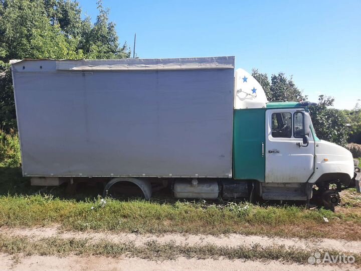 ЗИЛ Бычок разбор