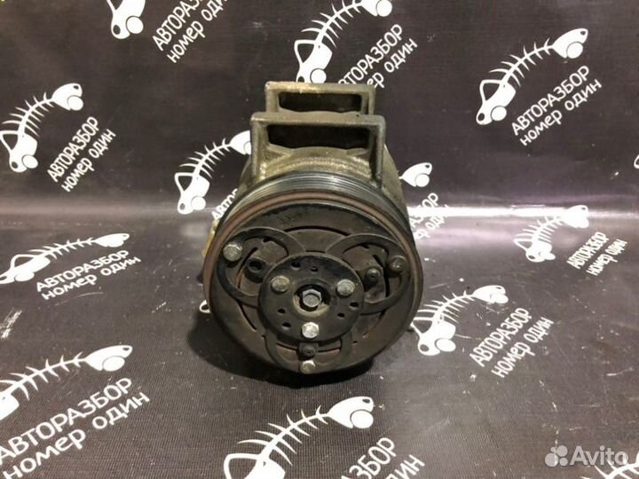 Компрессор кондиционера Volvo S60 2.5L B5254T2