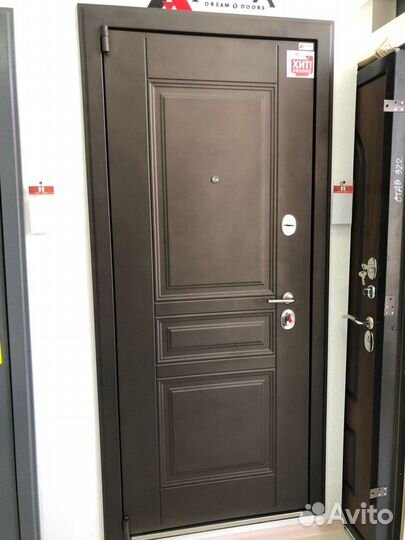 Дверь входная металлическая