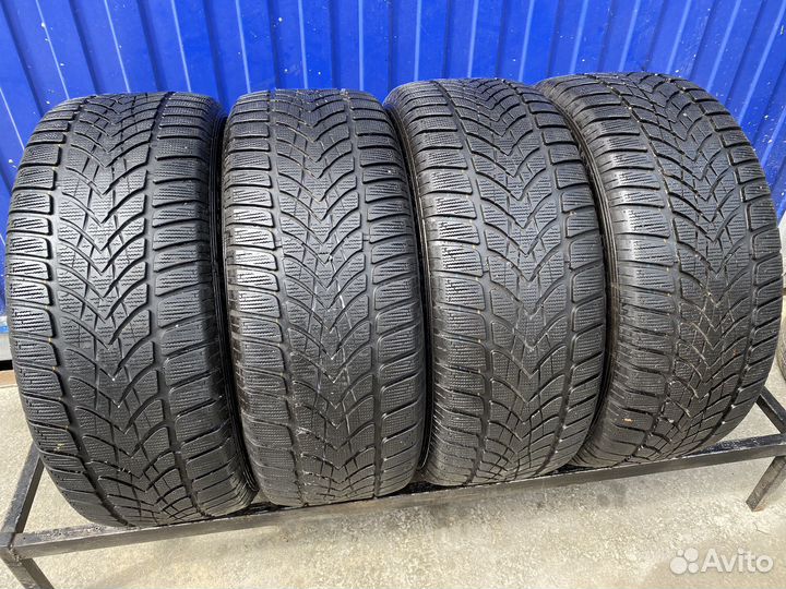 Dunlop SP Winter Sport 4D 235/55 R17