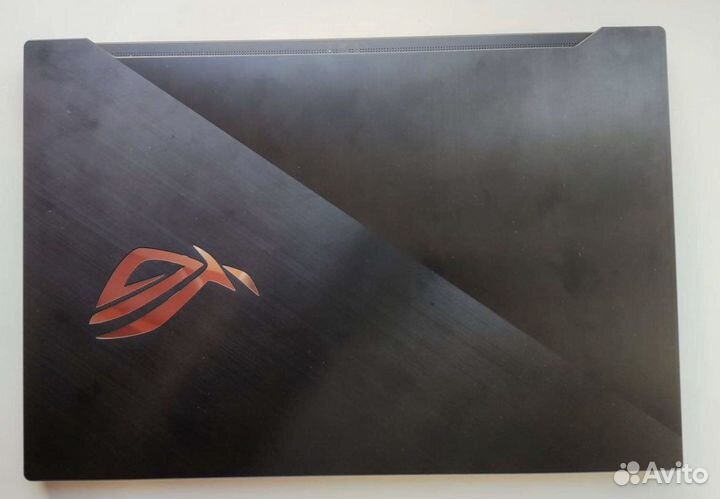 Asus rog zephyrus g701 i7/gtx2070 ‘ 8 gb/1 tb ssd