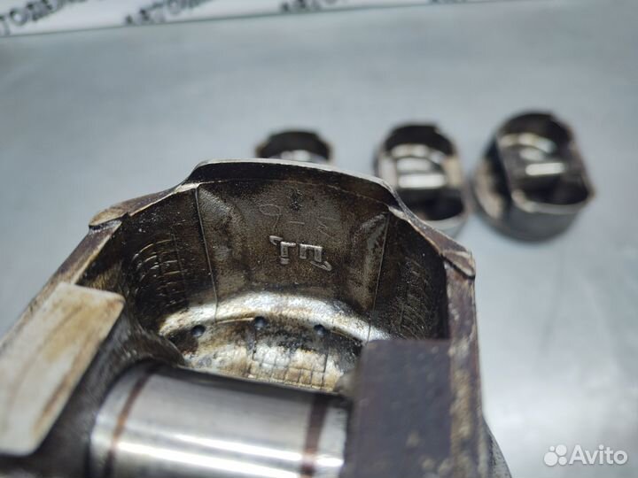 Поршень Subaru Legacy BG 1994 г.в