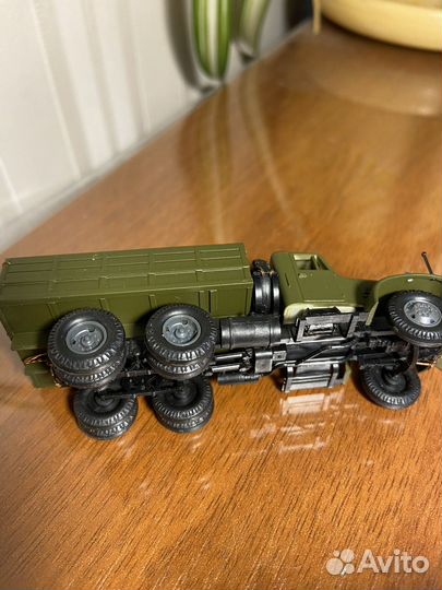 Модель грузовика краз 256 1:87