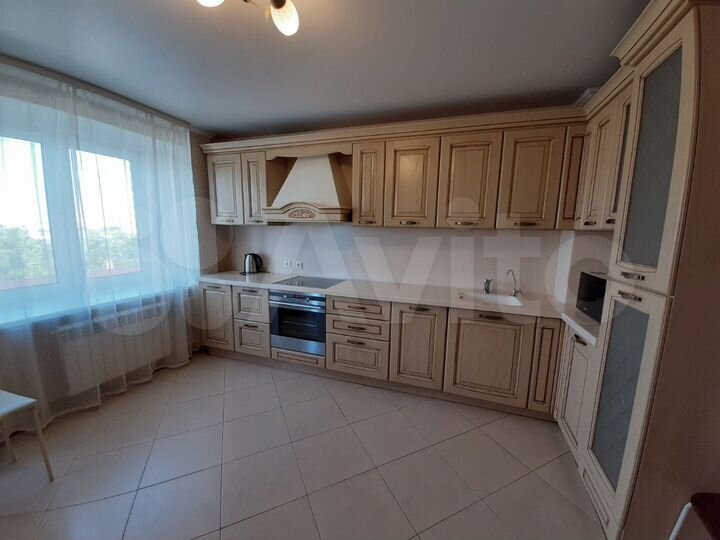 2-к. квартира, 86 м², 9/10 эт.